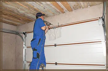 SOS Garage Door Service Louisville, KY 502-469-0004 - emer-side-gr-02m