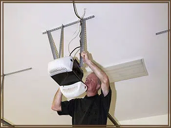 SOS Garage Door Service Louisville, KY 502-469-0004 - openers-cont-gr-02m